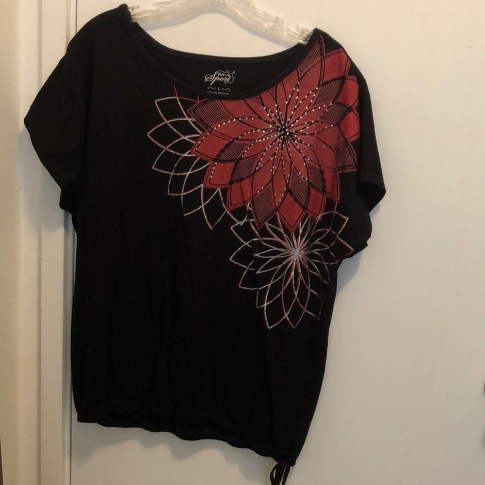 Tee shirt